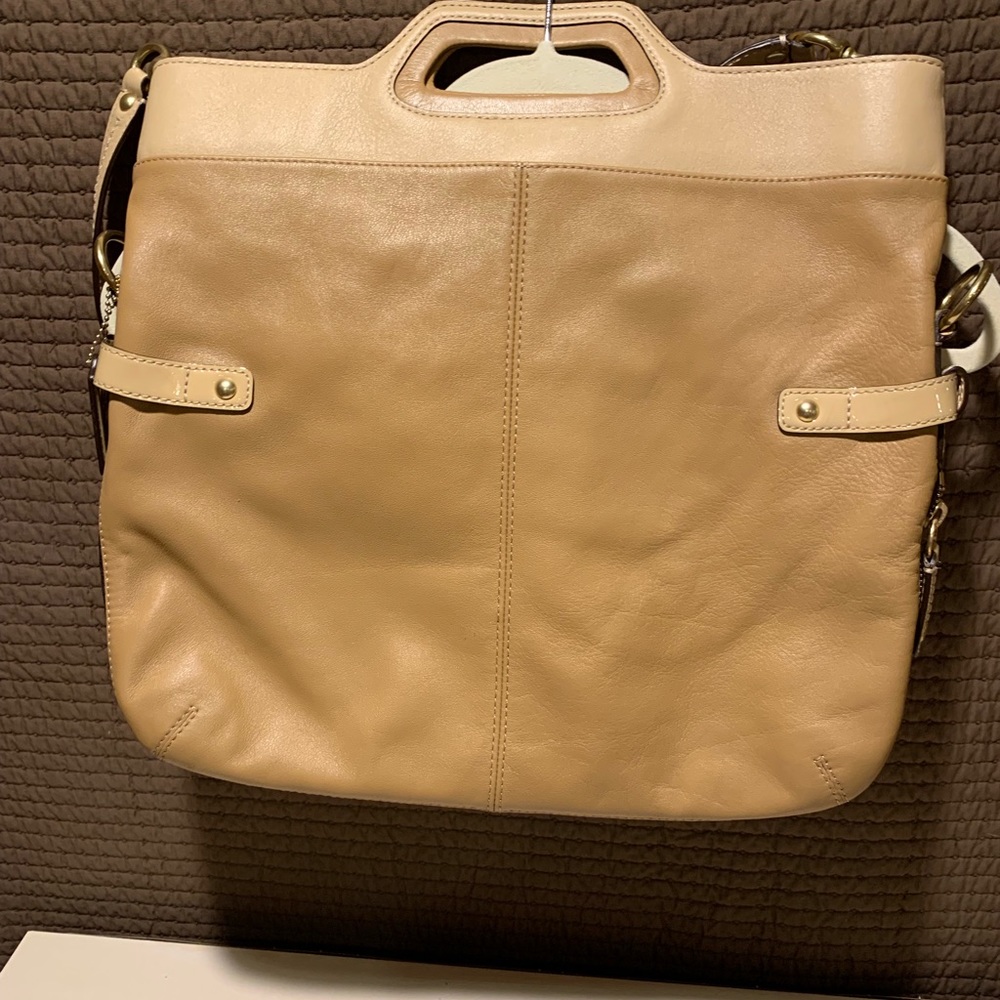 Coach Crossbody - Picture 2 of 8